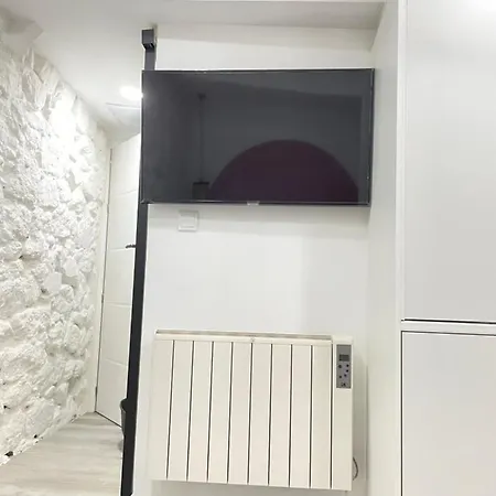 Pequena Suite Independiente Al Lado Burgas Ourense Extérieur photo